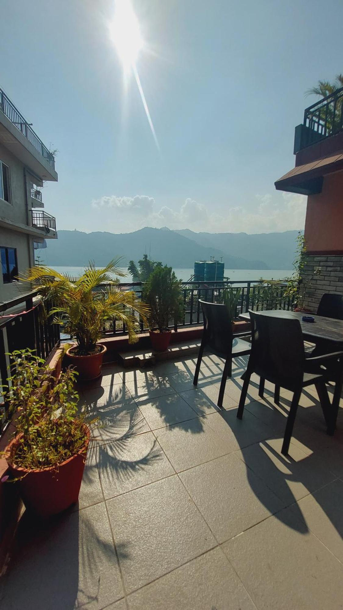 פוקהרה Golden Lake מראה חיצוני תמונה